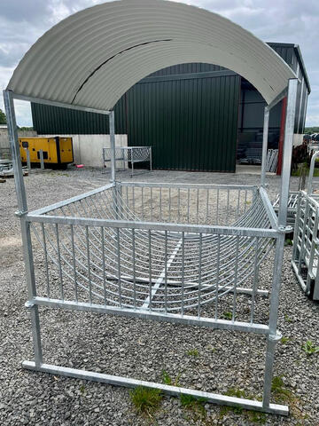 BIG BALE FEEDER
